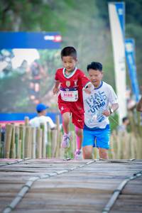 BIB: 8188
                            <button type="button" onclick="openModal(19219269)" class="btn btn-primary btn-sm float-right btn-popup" data-toggle="modal" data-target=".modal-high-quality">
                        <i class="fas fa-shopping-cart"></i> Add to Cart
                    </button>
                                            <button type="button" onclick="isThisMe(19219269, true)" class="btn btn-success btn-sm float-right btn-popup btn-isme hidden" data-toggle="tooltip" data-placement="bottom" title="นี่คือรูปของคุณใช่ไหม คลิกที่นี่เพื่อเอาเข้าอัลบั้ม">
                        <i class="fas fa-plus"></i> Add to album
                    </button>
                    <button type="button" onclick="isThisMe(19219269, false)" class="btn btn-warning btn-sm float-right btn-popup btn-isnotme hidden">
                        <i class="fas fa-ban"></i> Remove from album
                    </button>